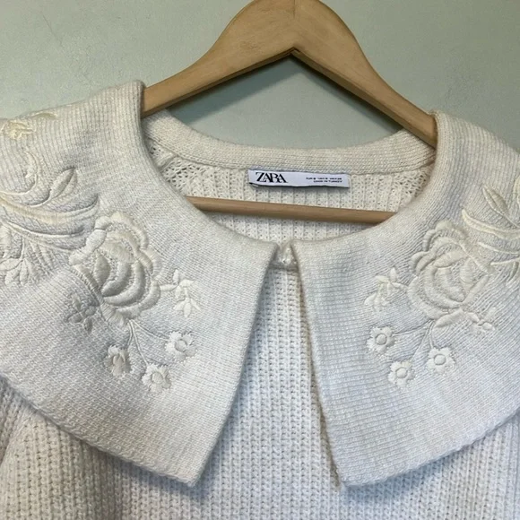 Zara Cream Embroidered Collar Sweater - Picture 2 of 6